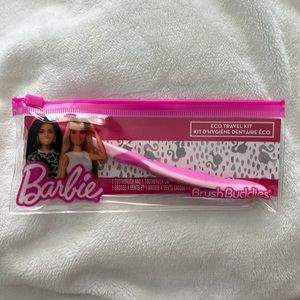 NEW Barbie Pink Toothbrush and Cap in travel kit 3 for $20